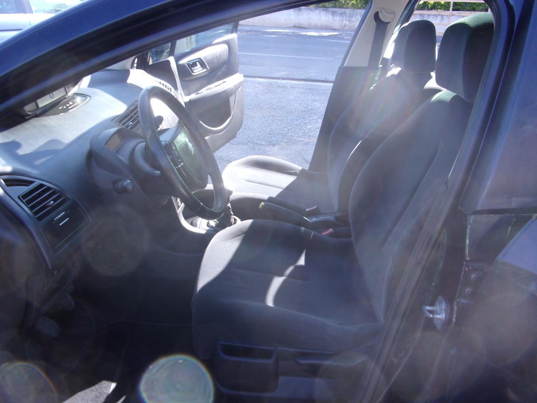 Citroën C4 - 1,6 AMBIANCE VELOURS